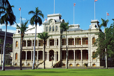 iolani palace night tour